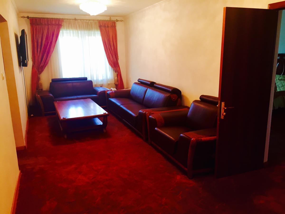 Hotel Ark Ms Taraz Extérieur photo