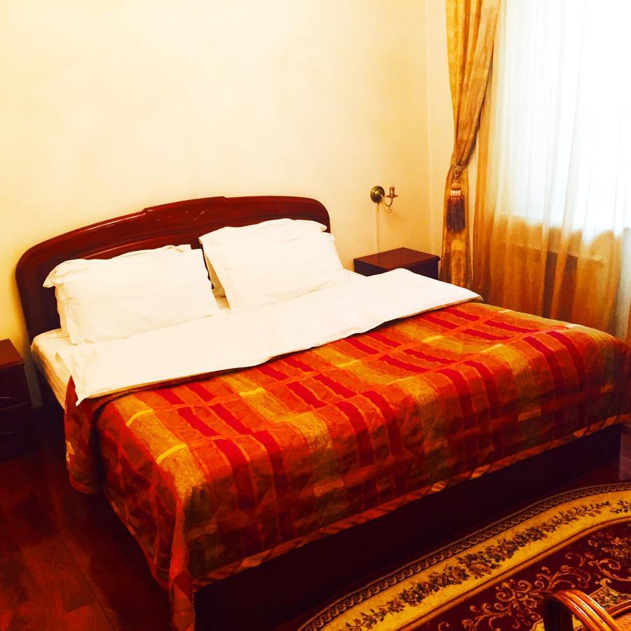 Hotel Ark Ms Taraz Extérieur photo